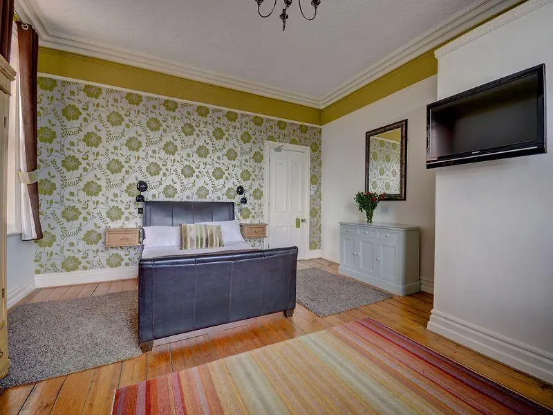 Elford House - Whitby Hotel 3*,